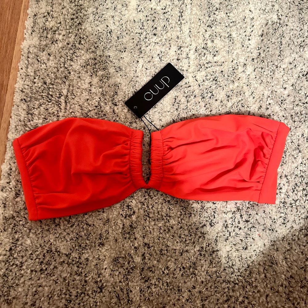 NWT CUUP Wire Strapless Bandeau Bikini Top